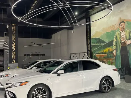 Toyota Camry 2020 года за 12 200 000 тг. в Усть-Каменогорск – фото 5