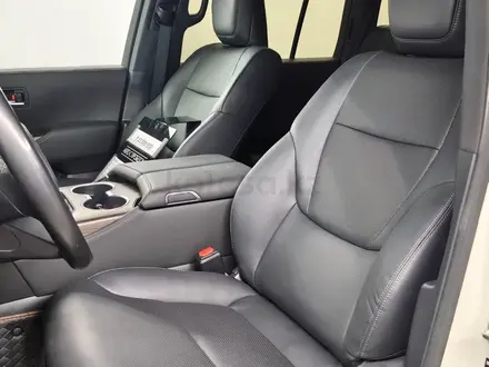 Toyota Land Cruiser 2022 года за 45 000 000 тг. в Алматы – фото 7