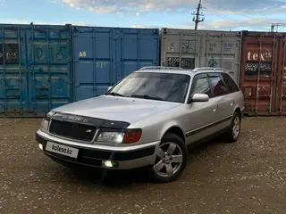 Audi 100