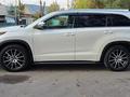Toyota Highlander 2019 года за 20 900 000 тг. в Алматы – фото 13