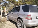 Mercedes-Benz ML 430 2001 года за 4 000 000 тг. в Щучинск – фото 3