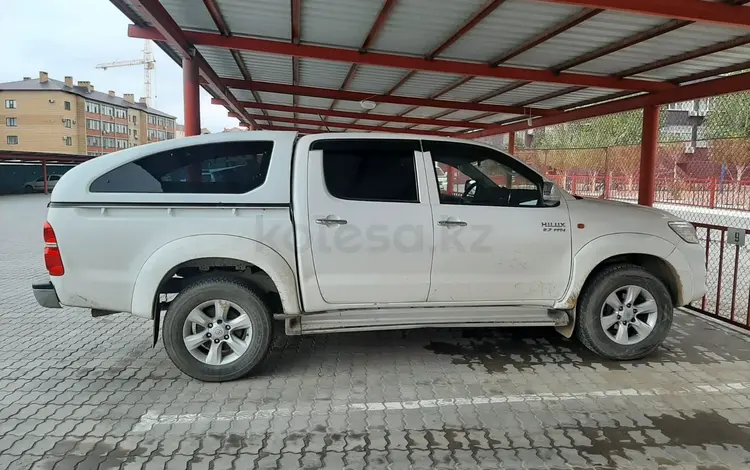 Toyota Hilux 2013 года за 11 000 000 тг. в Актобе