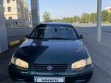 Toyota Camry 1999 года за 3 500 000 тг. в Шымкент