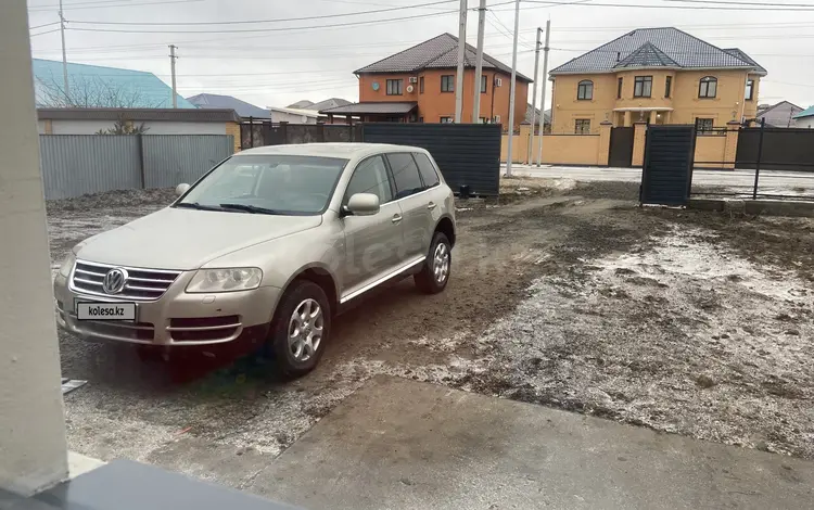 Volkswagen Touareg 2005 года за 5 000 000 тг. в Атырау