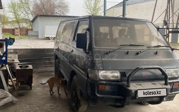 Mitsubishi Delica 1992 года за 800 000 тг. в Алматы