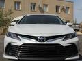 Toyota Camry 2023 годаfor18 700 000 тг. в Актау – фото 4