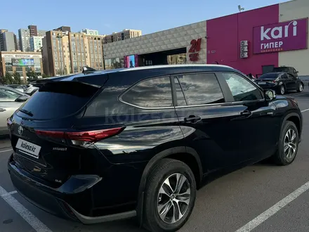 Toyota Highlander 2023 года за 26 300 000 тг. в Астана – фото 7