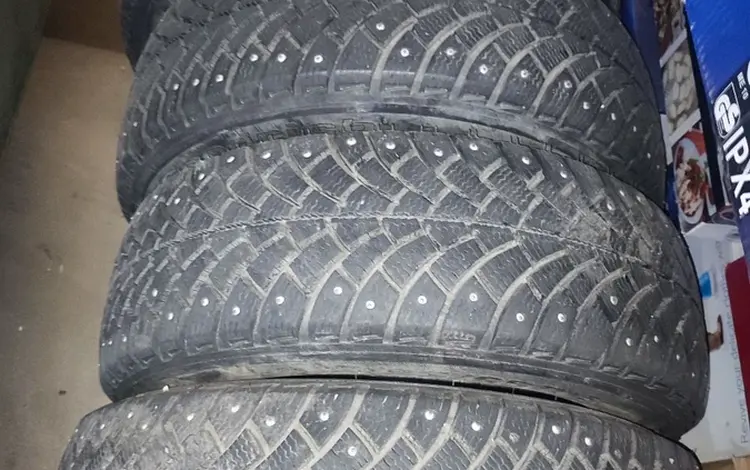 Зимняя резина Bfgoodrich 195/65R15 за 130 000 тг. в Актобе