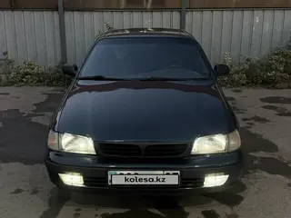 Toyota Carina E
