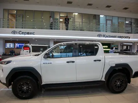 Toyota Hilux Prestige 2026 года за 33 490 000 тг. в Алматы – фото 17