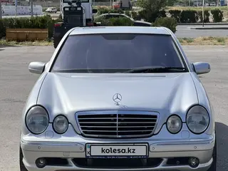 Mercedes-Benz E 55 AMG