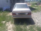 Mercedes-Benz E 230 1990 годаfor300 000 тг. в Талдыкорган – фото 3