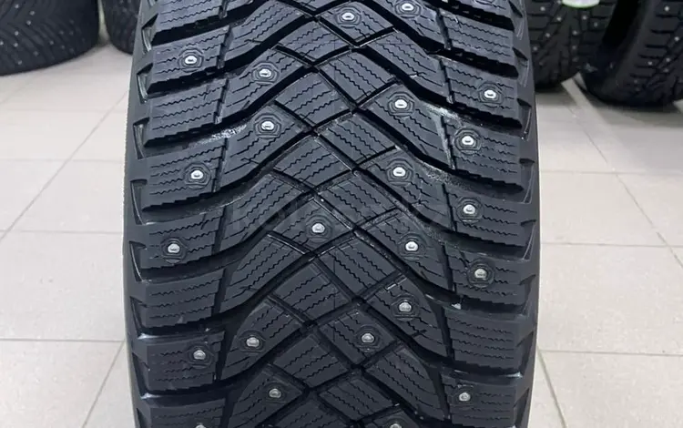 235 45 R18 зимние шины Goodyear Ultra Grip Arctic 2 новые 2025 год Польша за 105 000 тг. в Астана