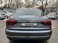 Volkswagen Passat 2017 годаfor6 800 000 тг. в Алматы – фото 4