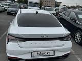 Hyundai Elantra 2021 годаfor11 000 000 тг. в Шымкент – фото 3