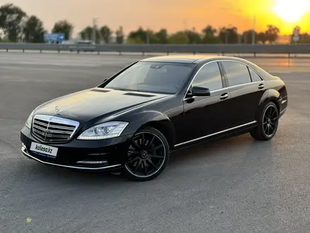 Mercedes-Benz S 500 2011 года за 14 800 000 тг. в Алматы – фото 24