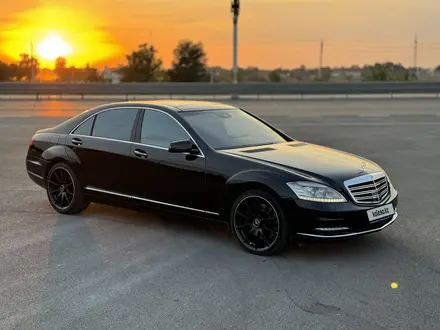 Mercedes-Benz S 500 2011 года за 14 800 000 тг. в Алматы – фото 28