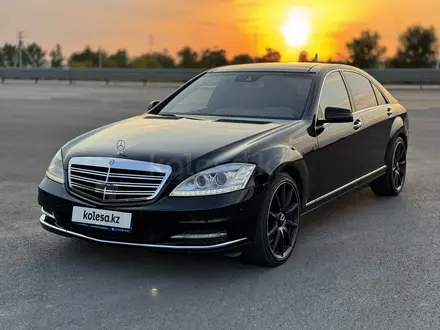 Mercedes-Benz S 500 2011 года за 14 800 000 тг. в Алматы – фото 30