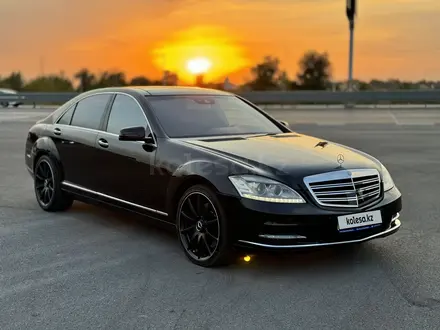 Mercedes-Benz S 500 2011 года за 14 800 000 тг. в Алматы – фото 31