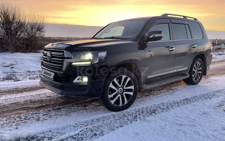 Toyota Land Cruiser 2018 года за 38 000 000 тг. в Шымкент