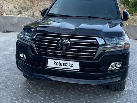 Toyota Land Cruiser 2018 года за 38 000 000 тг. в Шымкент – фото 9