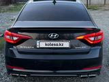 Hyundai Sonata 2016 года за 9 400 000 тг. в Талдыкорган – фото 2