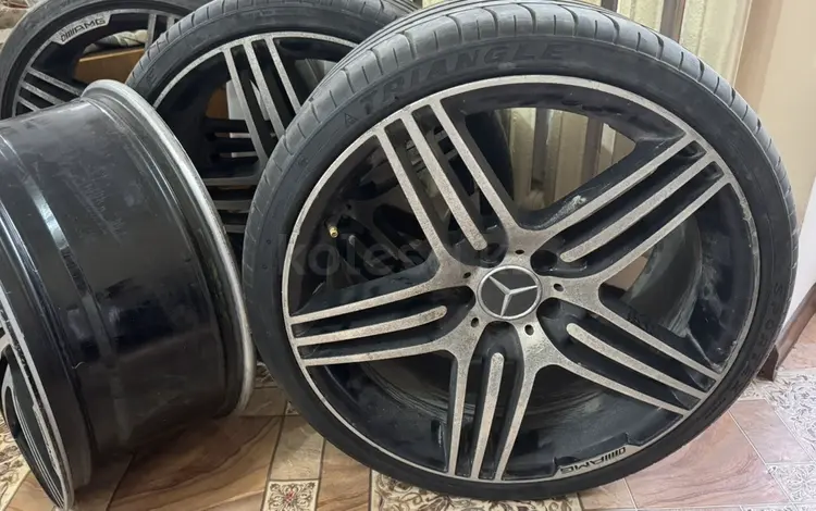 AMG Mercedes-Benz за 200 000 тг. в Алматы