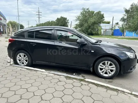 Chevrolet Cruze 2012 года за 3 300 000 тг. в Рудный – фото 3