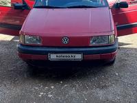 Volkswagen Passat 1990 годаүшін1 300 000 тг. в Алматы