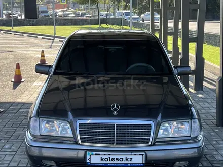 Mercedes-Benz C 280 1995 года за 2 200 000 тг. в Алматы – фото 2