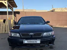 Nissan Maxima, 1995