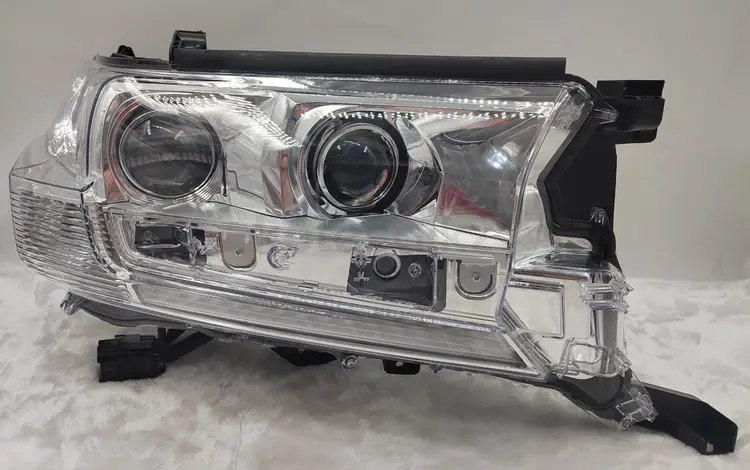 Land Cruiser 200 Фара, Капот, Бампер, Молдинг фары, Решетка Радитатора за 250 000 тг. в Алматы