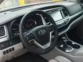 Toyota Highlander 2014 годаүшін16 000 000 тг. в Актобе – фото 7