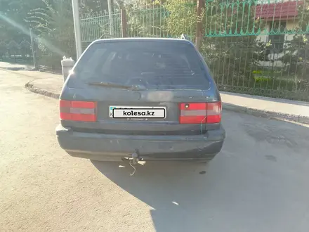 Volkswagen Passat 1996 года за 1 000 000 тг. в Астана – фото 3