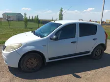 Renault Sandero, 2012