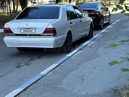 Mercedes-Benz S 300 1992 года за 2 500 000 тг. в Костанай – фото 4