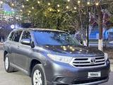 Toyota Highlander 2013 года за 8 000 000 тг. в Актобе