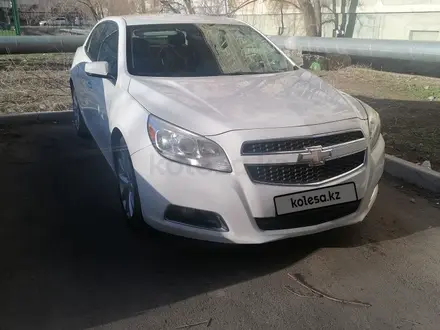 Chevrolet Malibu 2013 года за 4 850 000 тг. в Атырау – фото 3