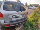 Hyundai Santa Fe 2001 годаүшін2 500 000 тг. в Уральск – фото 5