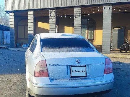 Volkswagen Passat 2004 года за 2 500 000 тг. в Талдыкорган – фото 2