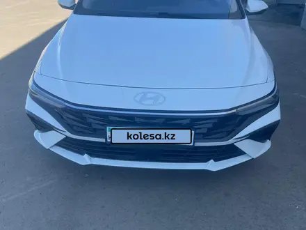 Hyundai Elantra 2023 года за 8 100 000 тг. в Уральск