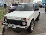 ВАЗ (Lada) Lada 2121 2015 годаүшін2 500 000 тг. в Туркестан