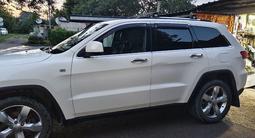 Jeep Grand Cherokee 2012 года за 9 900 000 тг. в Алматы – фото 3
