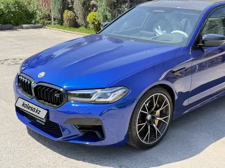 BMW M5 2022 года за 52 000 000 тг. в Алматы – фото 11