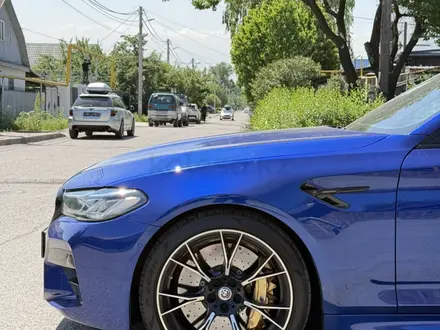 BMW M5 2022 года за 52 000 000 тг. в Алматы – фото 13