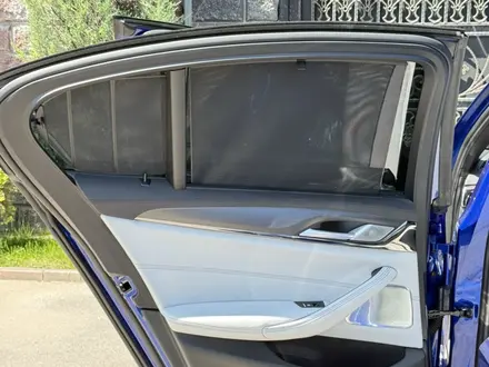 BMW M5 2022 года за 52 000 000 тг. в Алматы – фото 37