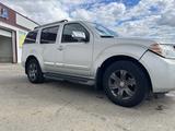 Nissan Pathfinder 2007 годаүшін5 300 000 тг. в Атырау – фото 4