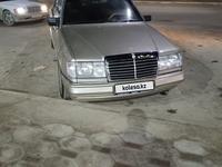 Mercedes-Benz E 260 1988 годаүшін1 200 000 тг. в Актау