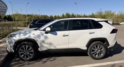 Toyota RAV4 2021 года за 16 500 000 тг. в Астана – фото 3