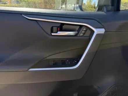 Toyota RAV4 2021 года за 16 500 000 тг. в Астана – фото 6